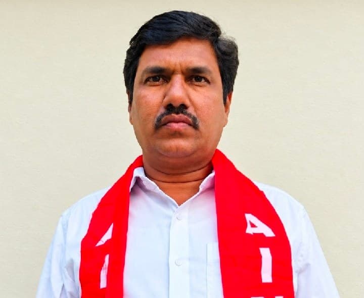 ఎరువుల దందాపై కఠిన చర్యలు తీసుకోవాలి - Udayam