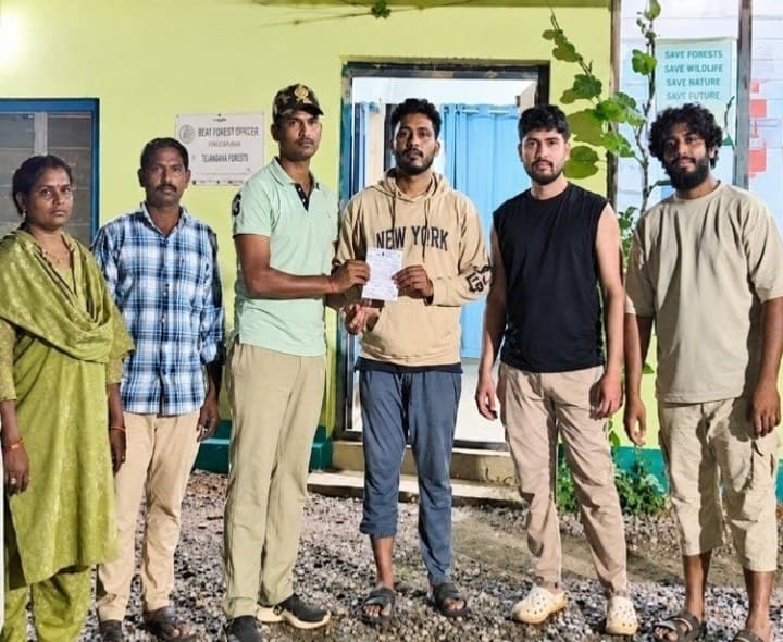 నిషేధిత జలపాతాన్ని సందర్శించిన ఏడుగురికి జరిమానా - Udayam