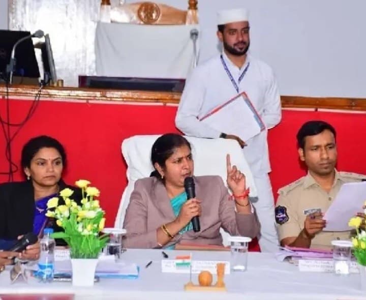 కోర్టులు, పోలీస్ ల మధ్య సమన్వయంతోనే న్యాయం - Udayam