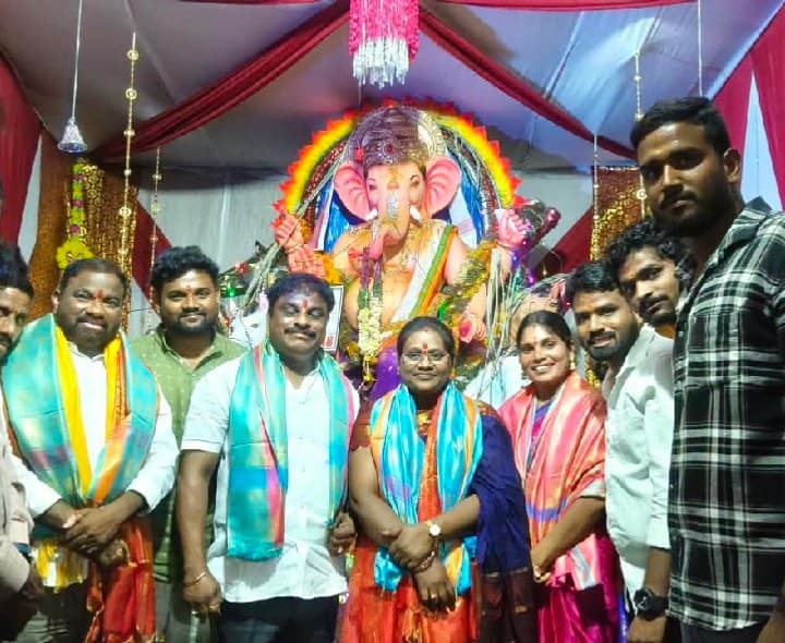 అయోధ్య యూత్ అసోసియేషన్ ఆధ్వర్యంలో అన్న ప్రసాదం - Udayam