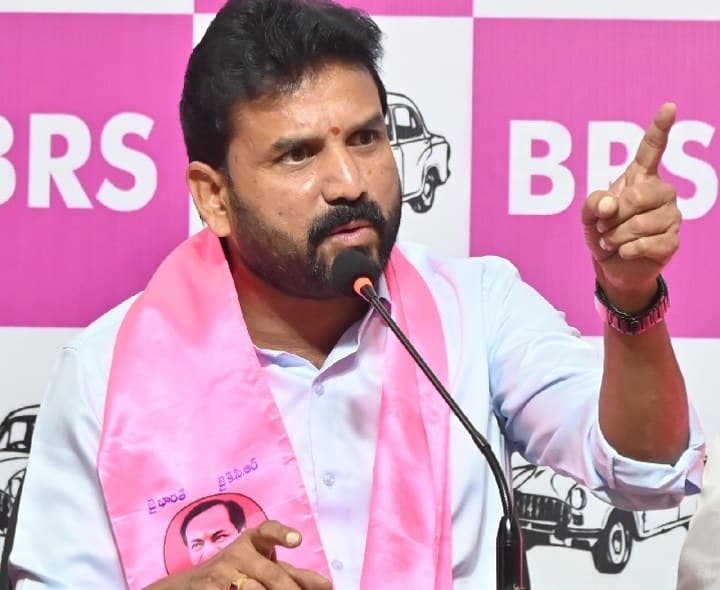 సస్పెన్షన్లతో గొంతు నొక్కలేరు - Udayam