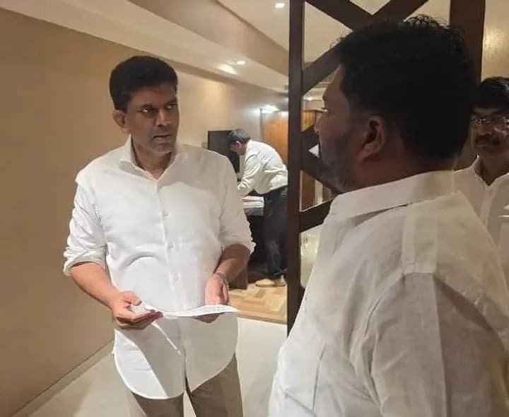 హెడ్ పోస్టాఫీస్ ఏర్పాటు చేయాలని కేంద్ర మంత్రికి వినతి - Udayam