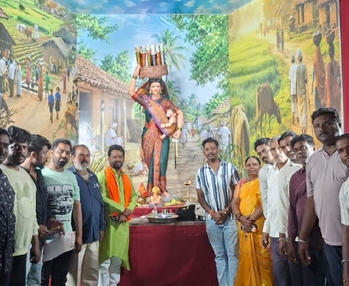 నిజామాబాద్ లో పూసల తల్లి రూపంలో గణేష్ విగ్రహం - Udayam